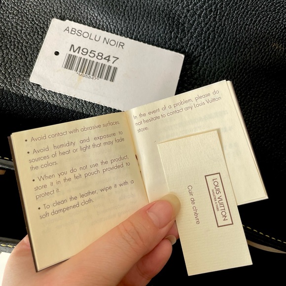 SOLD Louis Vuitton L’ Absolu De Voyage Noir Suhali Satchel Large - Picture 11 of 16